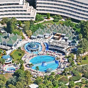 4* Ośrodek wypoczynkowy The Grand Blue Sky International
