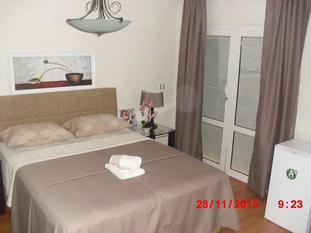 Gaby Apartment 쿠사다시