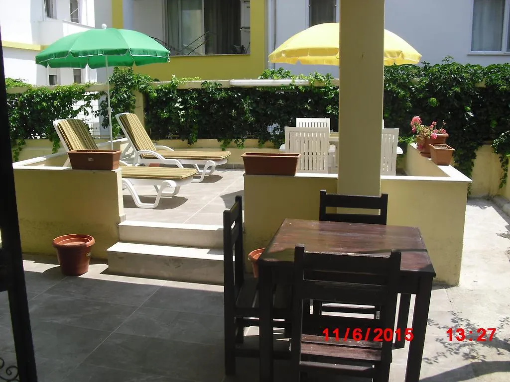 Gaby Apartment 쿠사다시