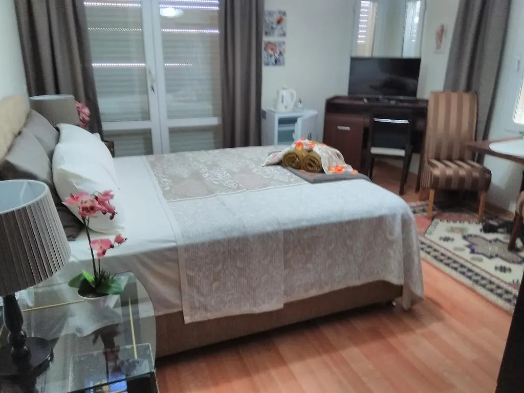 Gaby Apartment 쿠사다시 터키